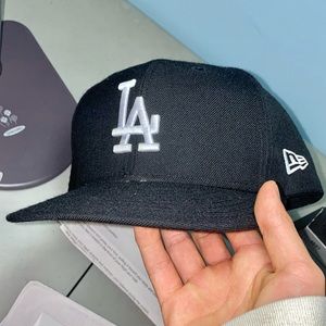 LA DOGERS NEW ERA CAP 7 1/4